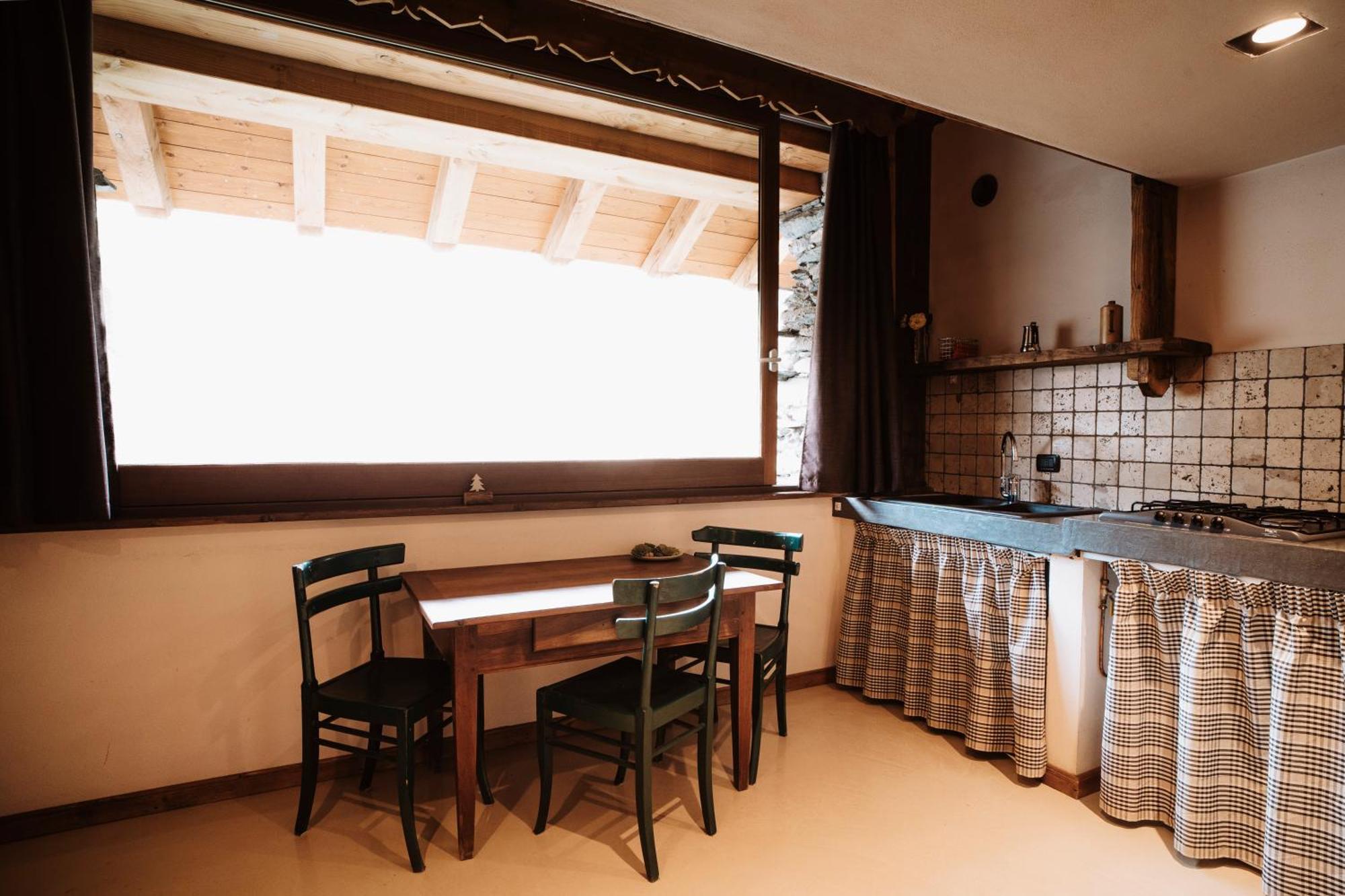 Maison Rosset Agriturismo, Camere, Appartamenti E Spa In Valle D'Aosta Nus Exterior foto